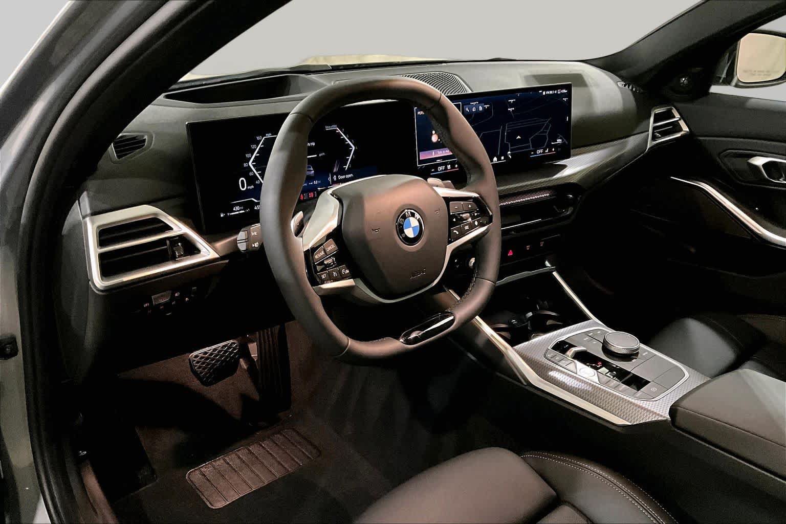 Used 2026 BMW 330i xDrive Sedan w/ Premium Package AWD/4WD image 17