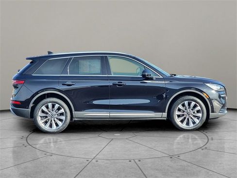 Used 2020 Lincoln Corsair Reserve w/ Equipment Group 201A image 13