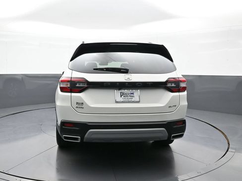 Certified 2025 Honda Pilot Elite image 7