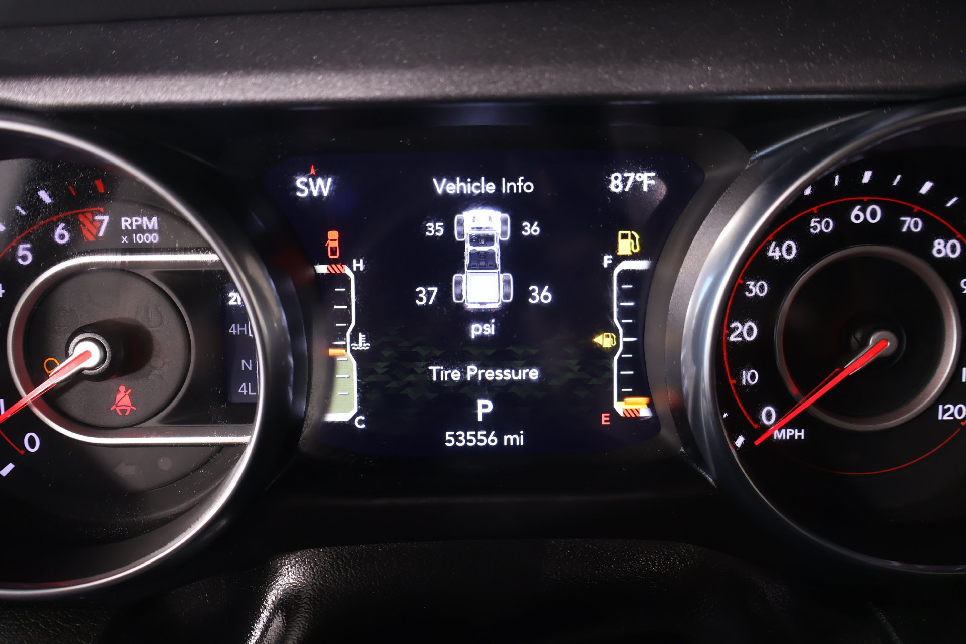Used 2022 Jeep Gladiator Mojave w/ LED Lighting Group AWD/4WD image 4