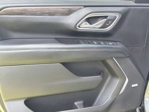 Used 2021 Chevrolet Tahoe LT RWD image 17