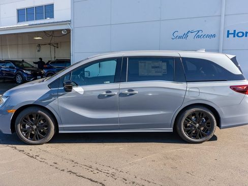New 2026 Honda Odyssey Sport-L image 9