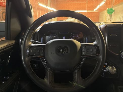 Used 2025 RAM 1500 Limited AWD/4WD image 23