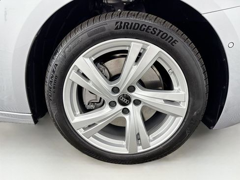 Used 2025 Audi A5 2.0T Premium image 32