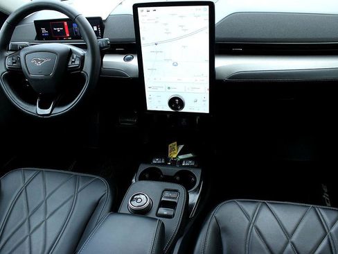 Used 2021 Ford Mustang Mach-E Select w/ Comfort/Appearance Package image 24