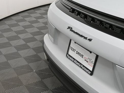 New 2026 Porsche Panamera 4 image 38