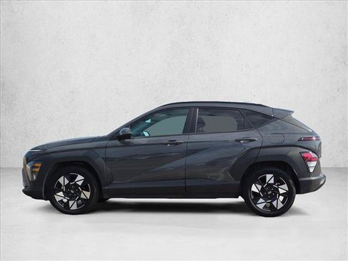 Used 2024 Hyundai Kona SEL FWD image 9