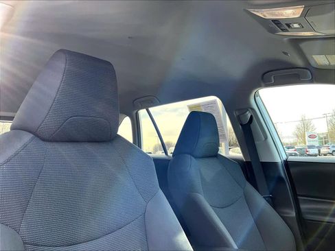 Used 2024 Toyota RAV4 LE image 22