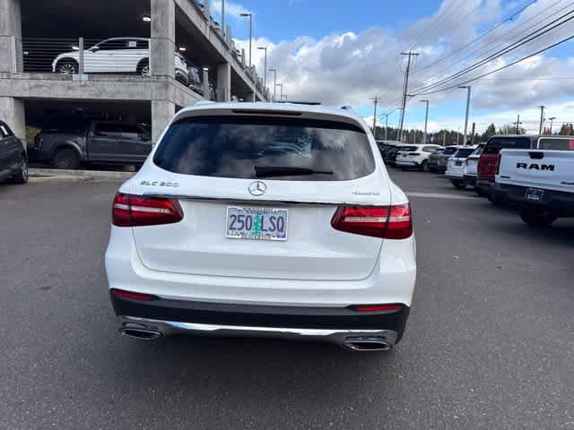 Used 2019 Mercedes-Benz GLC 300 4MATIC image 6
