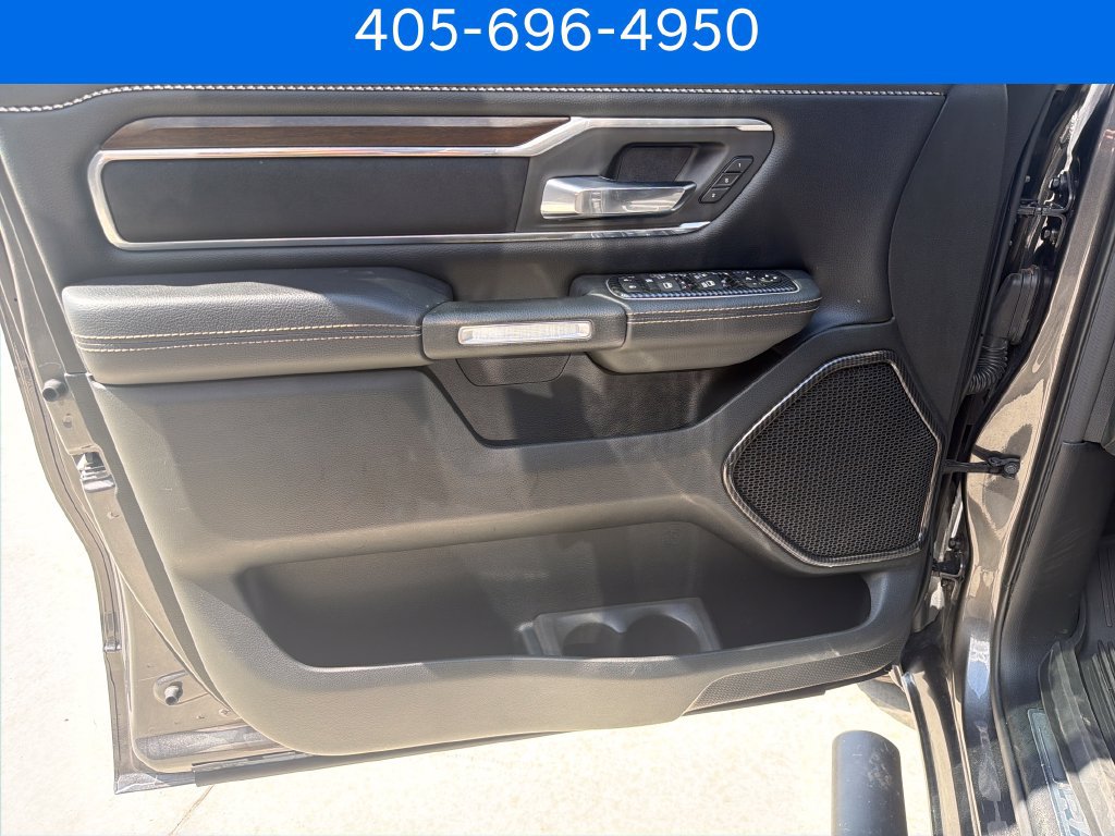 Used 2021 RAM 1500 Laramie AWD/4WD image 16