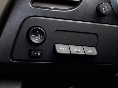 Used 2015 Chevrolet Corvette Stingray Coupe w/ 2LT Preferred Equipment Group image 17