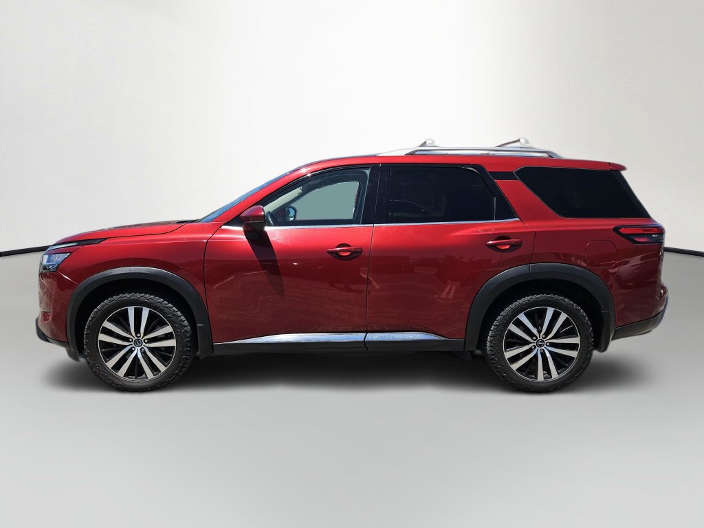 Used 2023 Nissan Pathfinder Platinum w/ Lighting Package (N92) AWD/4WD image 4