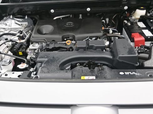 Used 2025 Toyota RAV4 LE FWD image 16