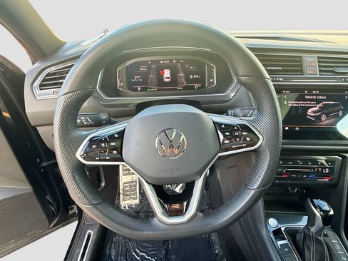 Used 2024 Volkswagen Tiguan SEL R-Line AWD/4WD image 39