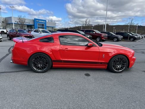 Used 2014 Ford Mustang Shelby GT500 w/ Equipment Group 821A image 8