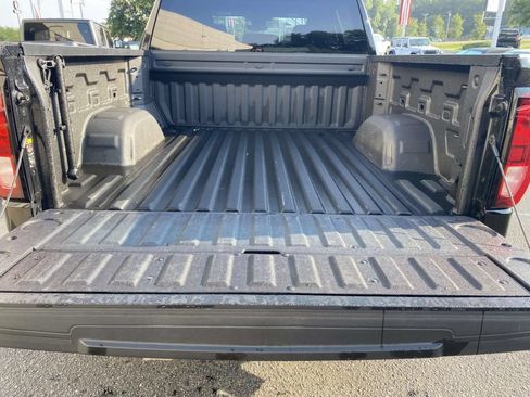 Used 2024 GMC Sierra 1500 Elevation AWD/4WD image 10
