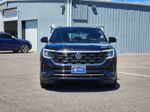 Used 2024 Volkswagen Atlas Cross Sport SEL Premium R-Line AWD/4WD image 2