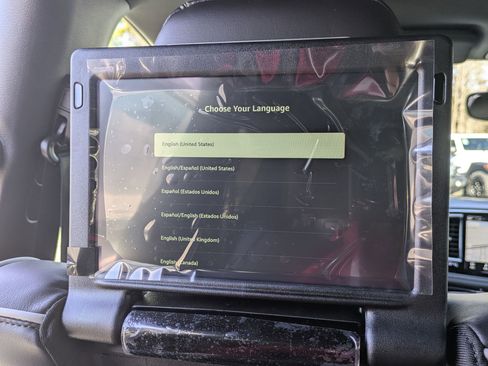 New 2026 Chrysler Pacifica Limited image 25