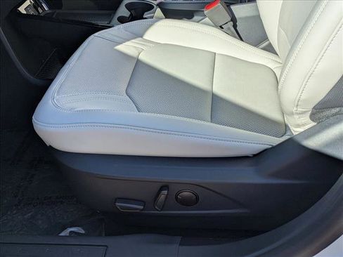 New 2025 Ford Mustang Mach-E Premium image 4