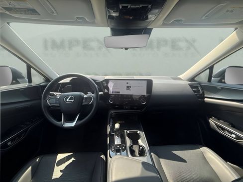 Used 2024 Lexus NX 350h AWD w/ Vision Package image 8