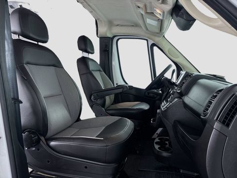 Used 2024 RAM ProMaster 2500 w/ Convenience Group FWD image 23