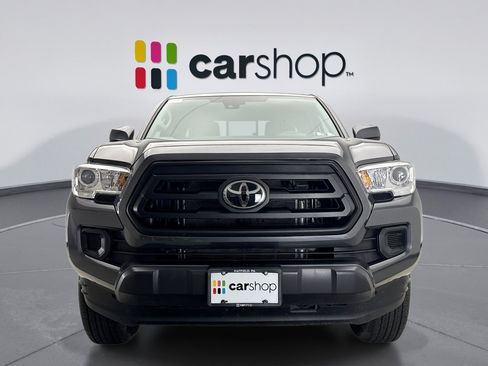 Used 2022 Toyota Tacoma SR w/ SR Convenience Package AWD/4WD image 8