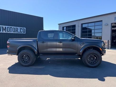 Used 2025 Ford Ranger Raptor AWD/4WD image 3