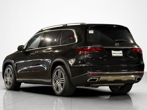 New 2026 Mercedes-Benz GLS 450 4MATIC image 3