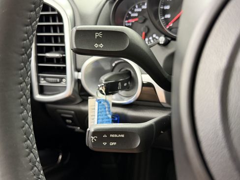 Used 2013 Porsche Cayenne AWD/4WD image 47