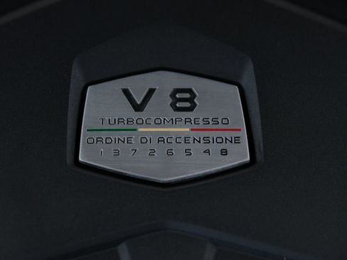 Used 2022 Lamborghini Urus AWD/4WD image 66