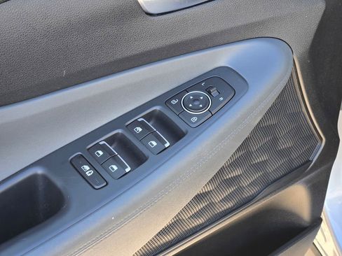 Certified 2023 Hyundai Santa Fe SE image 26
