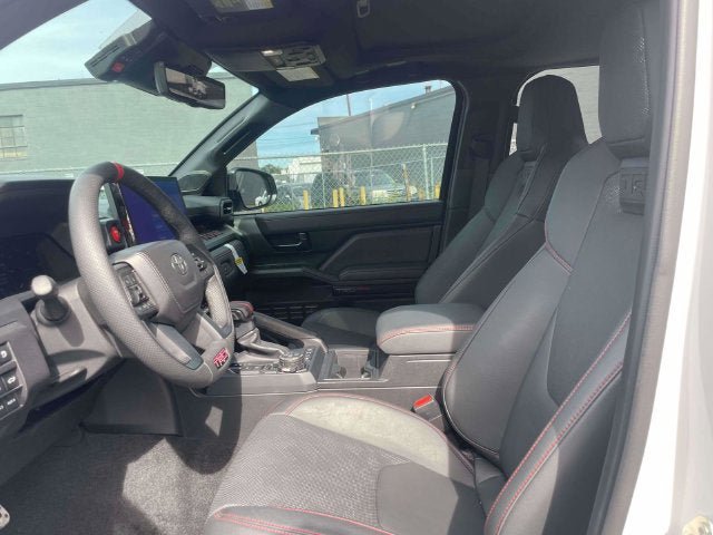 Certified 2025 Toyota Tacoma TRD Pro AWD/4WD image 17