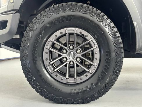 Used 2020 Ford F150 Raptor w/ Equipment Group 802A Luxury AWD/4WD image 41