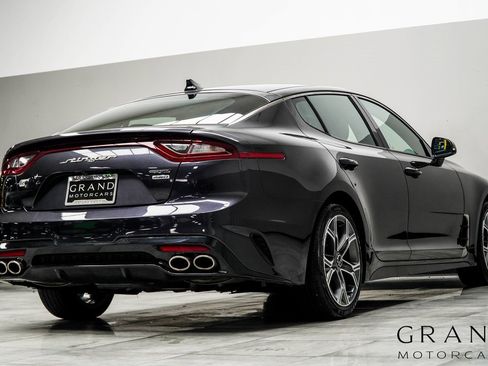 Used 2020 Kia Stinger GT-Line image 12