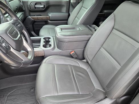 Used 2022 GMC Sierra 1500 Denali w/ Denali Premium Package AWD/4WD image 9