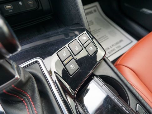 Used 2023 Kia Sportage SX image 30