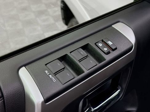 Used 2023 Toyota 4Runner SR5 image 17