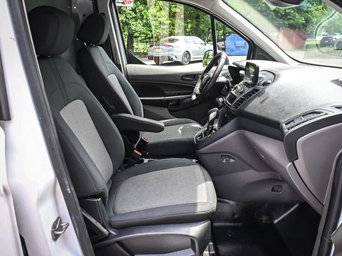Used 2020 Ford Transit Connect XL FWD image 20