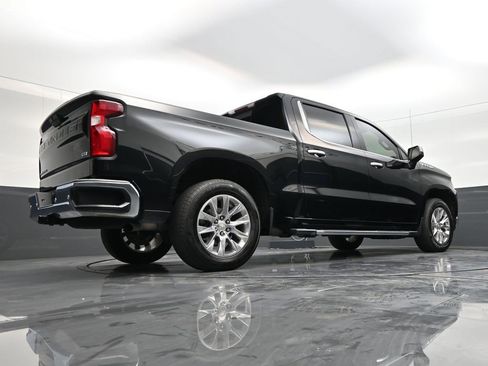 Used 2022 Chevrolet Silverado 1500 LTZ image 25