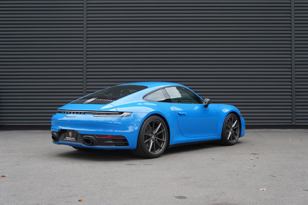 Certified 2024 Porsche 911 Carrera T RWD image 16