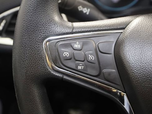 Used 2017 Chevrolet Cruze LT image 27