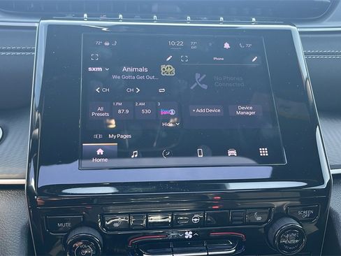 Used 2025 Jeep Grand Cherokee L Altitude image 22