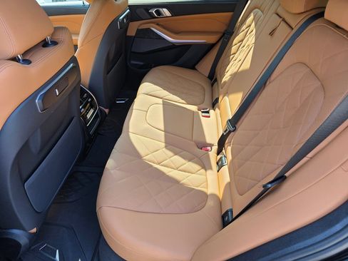 Used 2025 BMW X5 sDrive40i w/ Premium Package RWD image 13