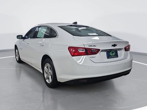 Certified 2024 Chevrolet Malibu LS FWD image 6