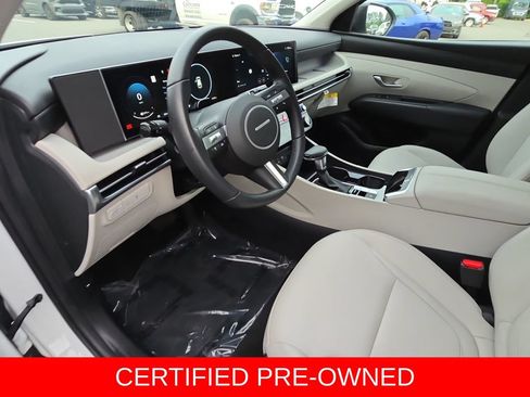 Used 2026 Hyundai Tucson SEL FWD image 17