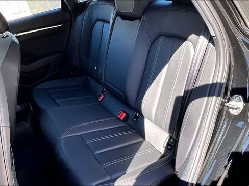 Used 2023 Audi A3 2.0T Premium image 19