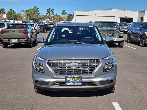 New 2026 Hyundai Venue SEL image 2