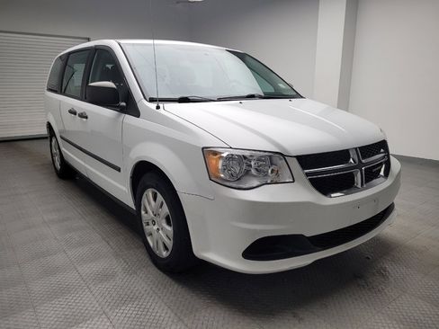 Used 2016 Dodge Grand Caravan American Value Package image 13
