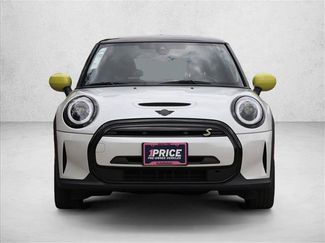 Used 2024 MINI Cooper SE w/ Signature Upholstery Package FWD video 2