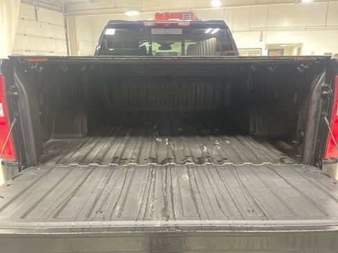 Used 2022 Chevrolet Silverado 1500 High Country AWD/4WD image 23